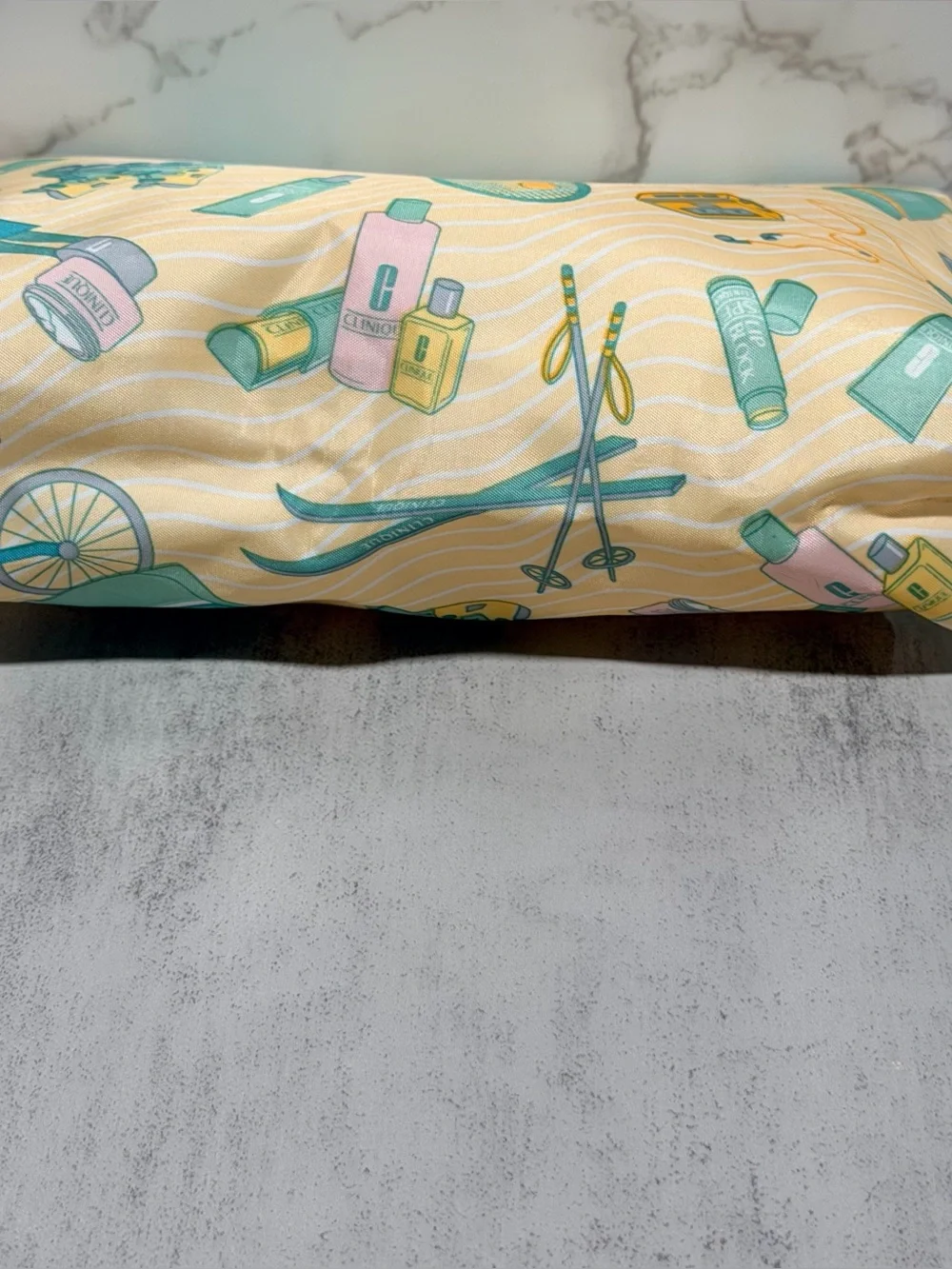 CLINIQUE Yellow & Teal Tennis Graphic Cosmetic Pouch